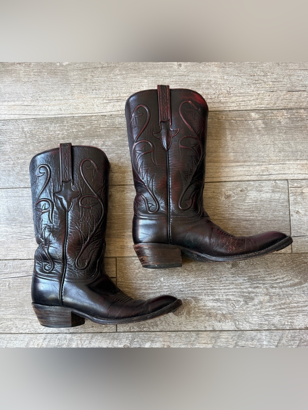 VTG Lucchese Classics Collection | Handmade | Black Cherry Goat Boots | 7.5 C